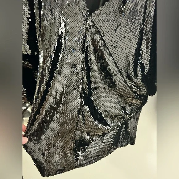 Zara sequin dress. - Picture 5 of 6